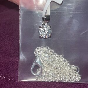 NWT Moissanite 0.8 carat Pendent Necklace